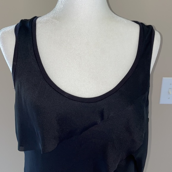 Ann Taylor Black Tank with Flattering Ruffle Front, NWT, Size Large - Picture 4 of 10